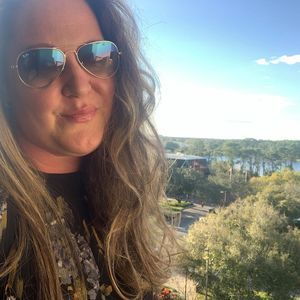 Meet your Posher, Trina